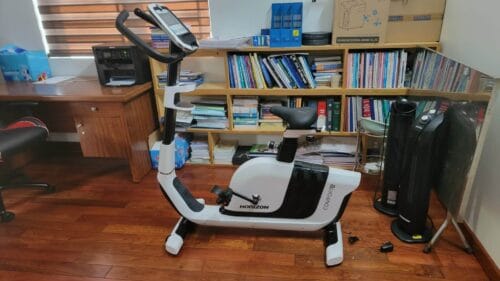 Xe Đạp Tập Thể Dục Thẳng Đứng Trong Nhà Horizon Comfort 5 (Hàng trưng bày) photo review