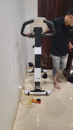 Xe Đạp Tập Thể Dục Thẳng Đứng Trong Nhà Horizon Comfort 5 (Hàng trưng bày) photo review
